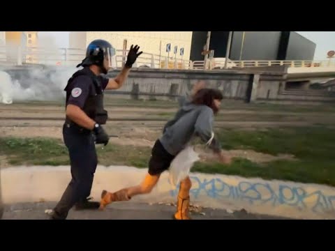 Femme violentée par la police à Marseille: une enquête ouverte | AFP Images