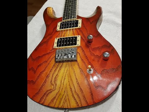 "Dragonflame"-Design out of a Harley Benton CST 24 Kit