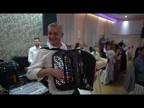 Jele i orkestar Saše Šiljakovca - Dusa od coveka - (LIVE) - Produkcija Urosevic - Kruna