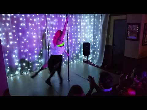 Hannah Nicholls professional bristol pole championships entry 2018