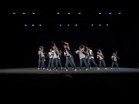 16. BRRRM (soutěžní skupina street dance, lektoři D. Lajpert, R. Tardík)