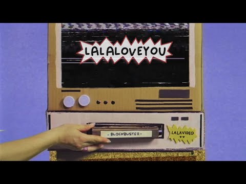 La La Love You - Canción a quemarropa (lyric video)