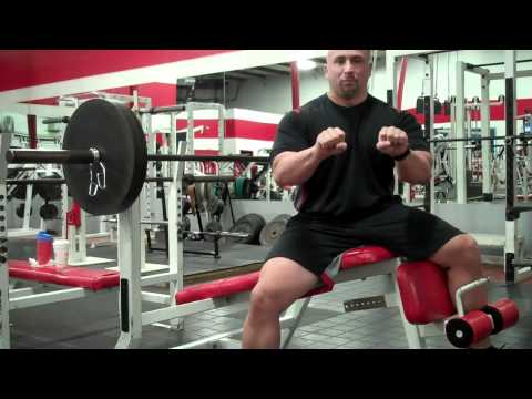 Decline Closegrip Bench Press