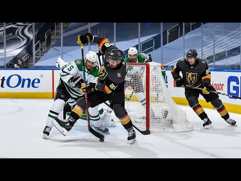 Carrier goes no-look, between-the-legs for GWG