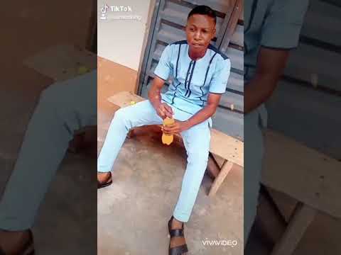 Funniest comedy you will see today..... Straw in soft drinks goes wrong .......