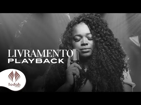 Vitória Souza l Livramento [Playback]
