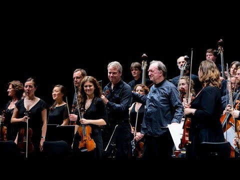 Smetana: Má vlast: Vltava (Die Moldau) / Harnoncourt / Chamber Orchestra of Europe (Ausschnitt)