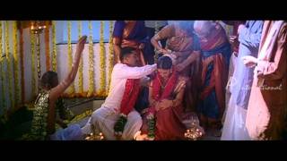 Kaakha Kaakha Movie Scenes  Suriya and Jyothika ge