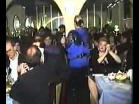 Mostar druzenje  mostaraca pred  rat 1992 godine  u Mostaru u  restoranu Paris