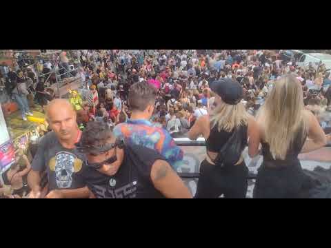 Halley Seidel performing at RAVE THE PLANET, live in the mixes.