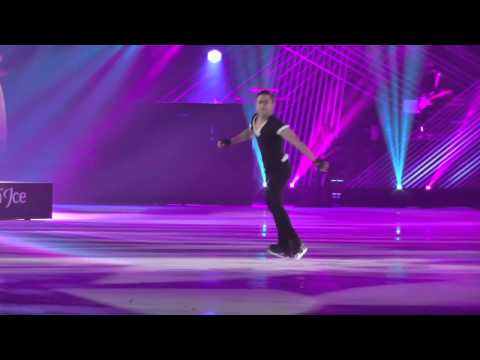 Art on Ice 2015 Florent Amodio & Nelly Furtado - Manos Al Aire
