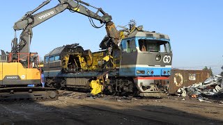 Слом тепловоза ТЭП70-0236 / Scrapping of TEP70-0236