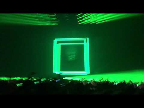 DJ SNAKE - Southside (Ft. Eptic) x Wobble (& Tisoki) Live Paris Defense Arena 22.02.2020