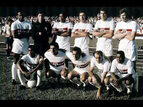 Narração e comentários do jogo pela Rádio Band...