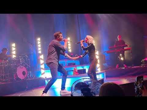 @EricPhilippi und @Michelle_aktuell "Nicht verdient" live