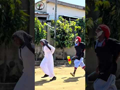 Mon argent 💰 🏃‍➡️😂#comedia #😂😂😂 #viralvideo #hpafricagamingcup #cotedivoire🇨🇮 @Vites #Shorts