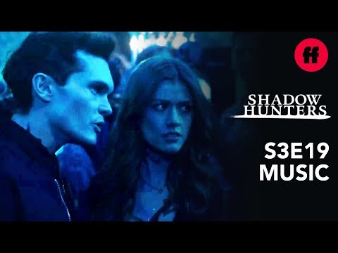 Clace Fighting | Shadowhunters | Season 3, Episode 19: Sofi Tukker – "Johny (Faruk Sabanci Remix)"