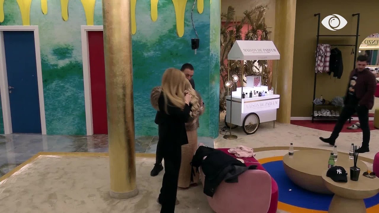 “Nuk dal dot nga tipi”, Heidi diskuton nominimin me Fationin: Nëse mendon se...