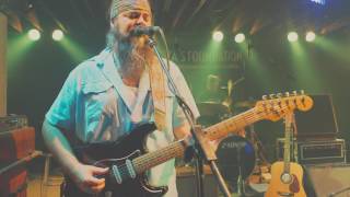 Devil's Den - Honey Island Swamp Band Live at Tipitina's New Orleans, LA