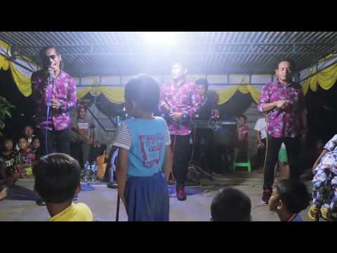 TRIAMOR - LADY ( Live di Perdagangan)