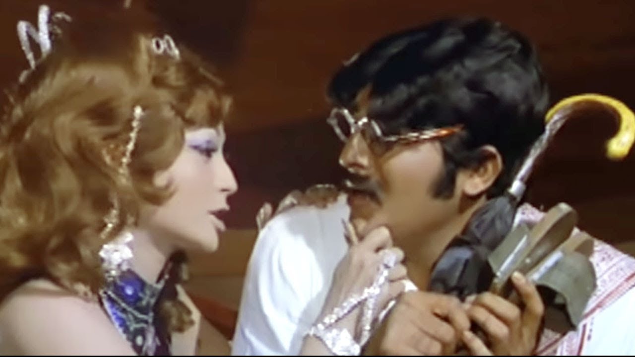 Tu Mila Le Aaj Nigaho Ko Lyrics | Hum Tum Aur Woh | Asha Bhosle, Vinod Khanna | Kalyanji Anandji