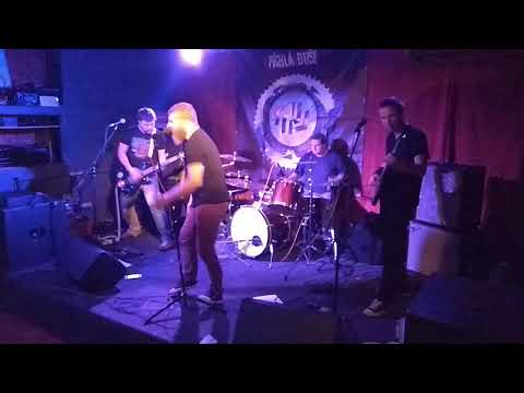 Píchlá duše - Píchlá duše  -  Zvony -  Velbloud  ČB 2019