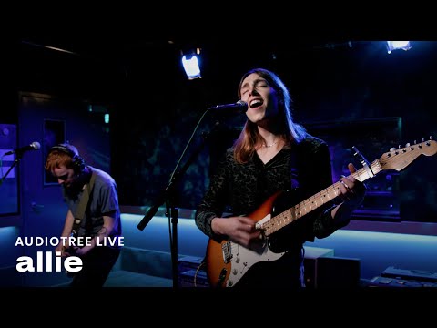 allie on Audiotree Live (Full Session) listless, ghosts, let me, ETYG, cast iron, the present is sorting out, name allie on Audiotree Live (Full Session) listless, ghosts, let me, ETYG, cast iron, the present is sorting out, name