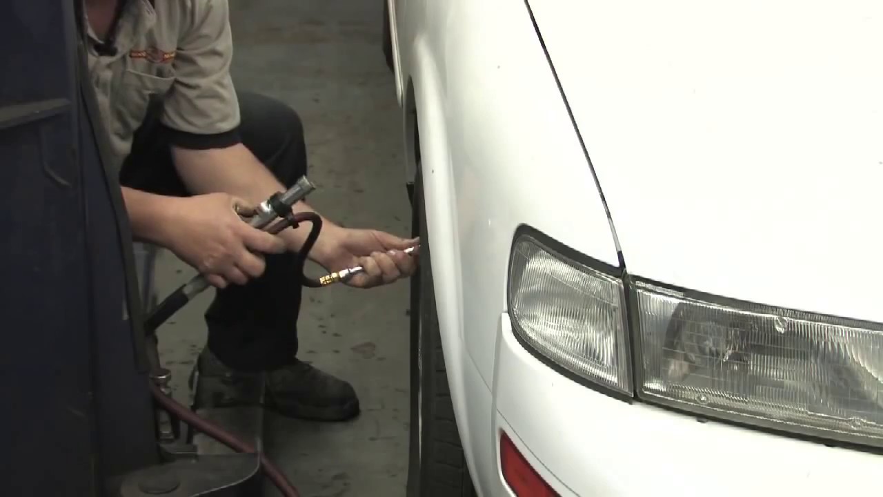 Car Maintenance Tips  Basic Car Maintenance Checklist