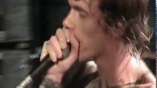 Converge - Locust Reign/This is Mine live in Paris 2002