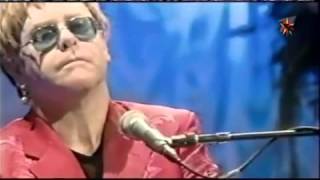 ELTON JOHN &quot;CARLA ETUDE/TONIGHT&quot; LIVE RUSSIA 2001