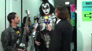 KISS GENE SIMMONS MEXICO PLATICA BUENA ONDA CALLATE LA BOCA