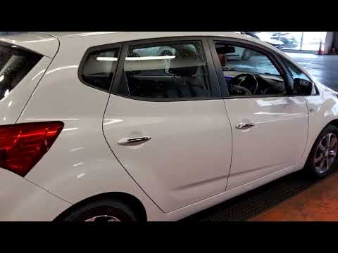 Hyundai ix20 1.4 Diesel 90hp Deluxe - Image 2