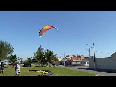 Pouso Voo 223 de Paramotor IKE Costa - 28/05/22 - Itanhaém