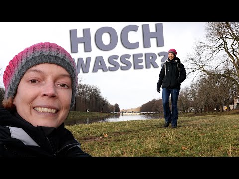 Unterwegs am Elsterflutbett im Clara Zetkin Park in Leipzig