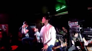 Weather The Storm - Take A Step Back Live Relentless Garage HD