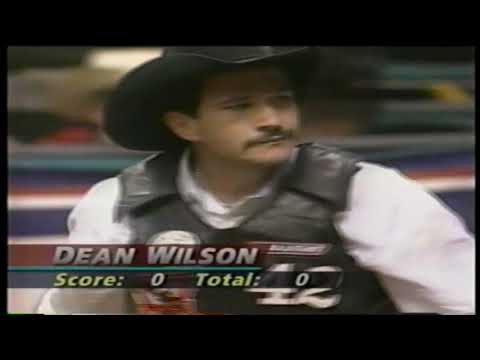 Cody's Challenge bucks Dean Wilson - 97 PBR Finals