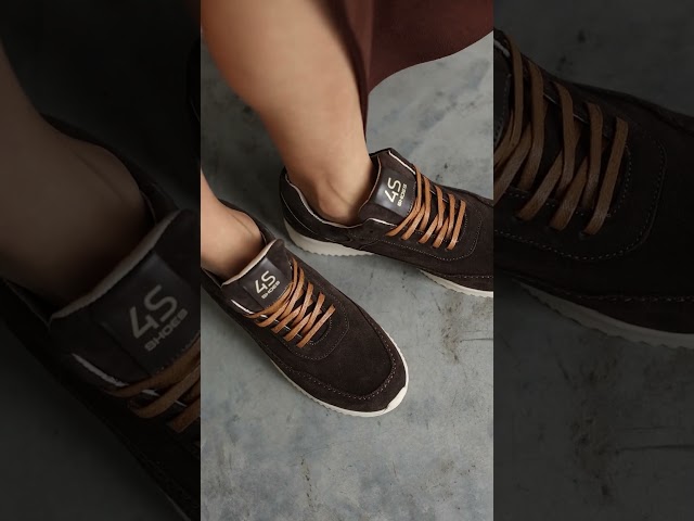 Чоботи жіночі шкіряні байка хутро 592641 Чорний Кросівки жіночі замшеві 591357 Коричневі