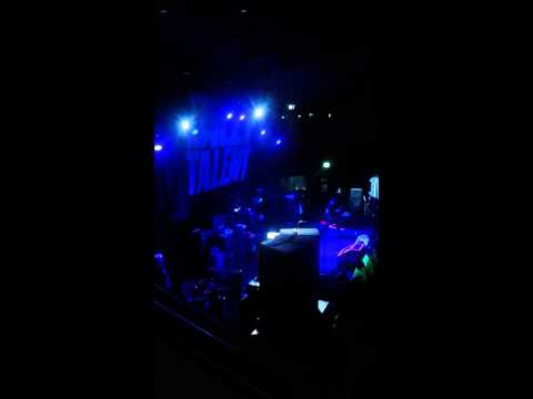Billy Talent - Try Honesty Live in Sydney 2013