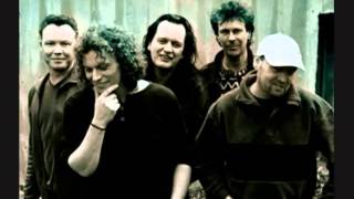 De kast Zij is niet van deze wereld