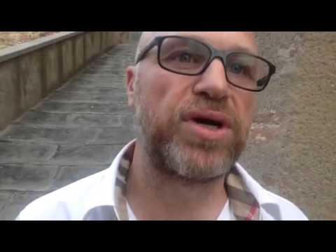 Il sindaco Nogarin inaugura le Teste di Modì in Fortezza Vecchia