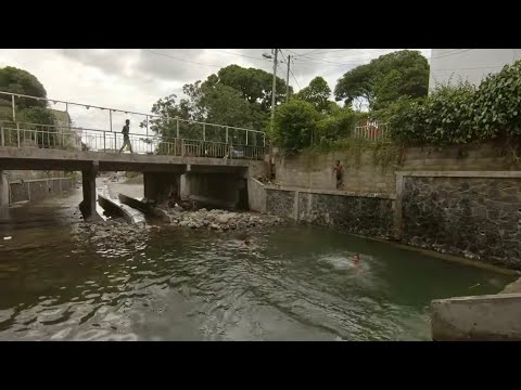 house destroyed by water flow before and after port louis mauritius 2024