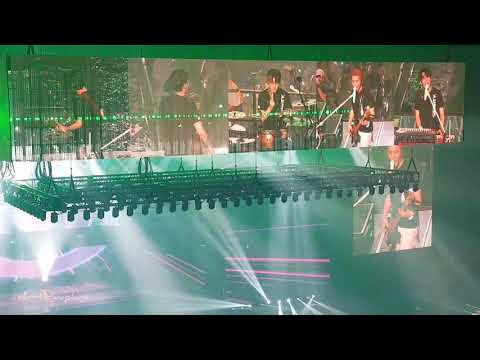 [FANCAM] 190811 DAY6 GRAVITY in Seoul - Encore Stage (Dance Dance + Freely + My Day) - 1/3