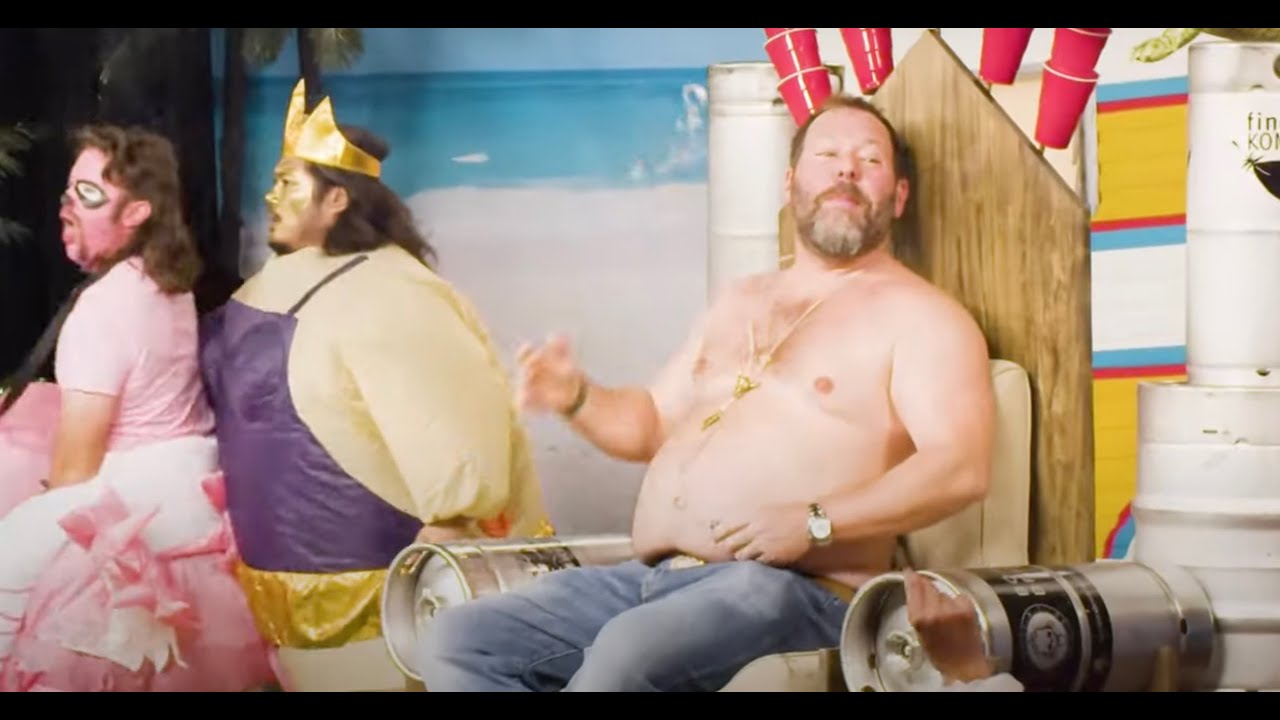 The Roast of Bert Kreischer is today, Joe Rogan shows Andrew Schulz bowhunting, Carrot Top roots for Florida Atlantic