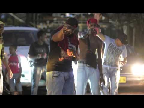 Moni Feestje - Maipaman, hoogieman Ft The Strangers & Lil' Turbo