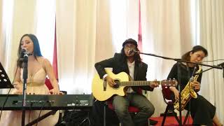 Wonderwall - Oasis (Cover) Saxophone Piano Guitar