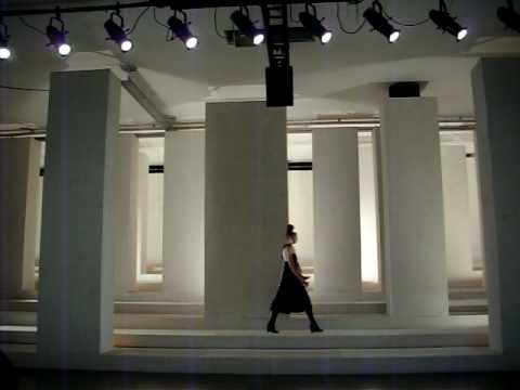 Isabela Capeto - SPFW Inverno 2009 - Parte 1