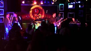 Monophonics "Band Introductions~Say You Love Me~Love & Happiness" The Funky Biscuit, 4-25-2015