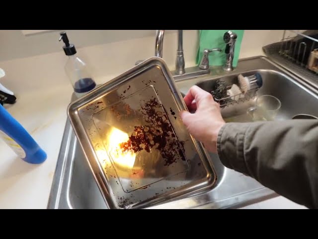 Best Cleaner for Greasy Kitchen Pans - alternate angle