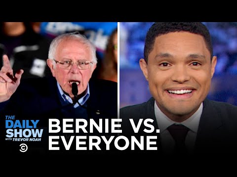 バーニー急増＆バイデンが南アフリカ逮捕物語を紡ぐ｜ザ・デイリーショー (Bernie Surges & Biden Spins a South African Arrest Tale | The Daily Show)