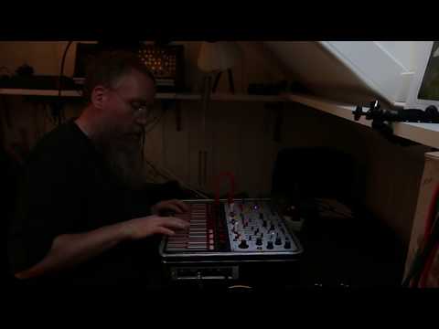 Buchla Music Easel - An odd unpacking